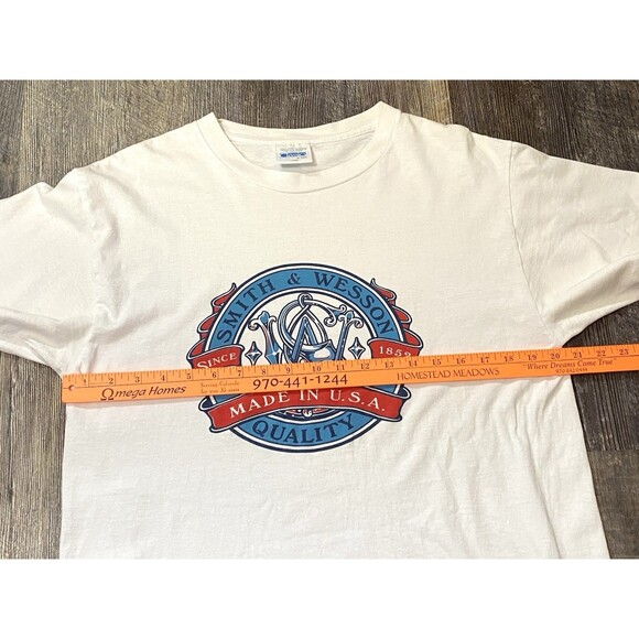 Vtg Smith & Wesson Mens T-Shirt Large Single Stitch USA Gun Graphic Tee Flaw - Picture 8 of 10
